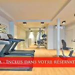Urban Flat 119 - Spacious 5 Bedroom Flat In Paris